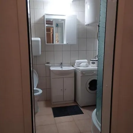 Apartman Matoni شقة